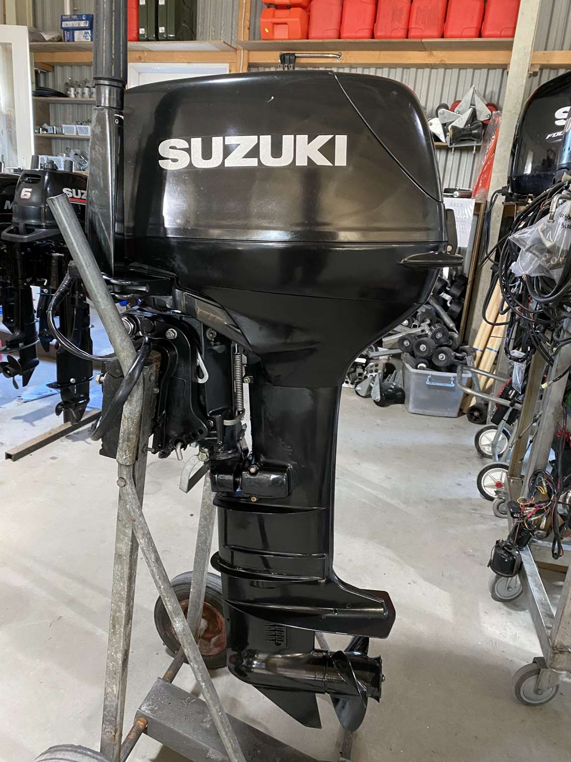 Suzuki 30 HK